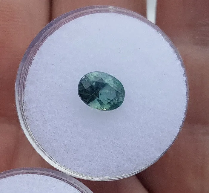 1.69ct. DEEP AQUA SAPPHIRE BLUE/GREEN COLOR SHIFT