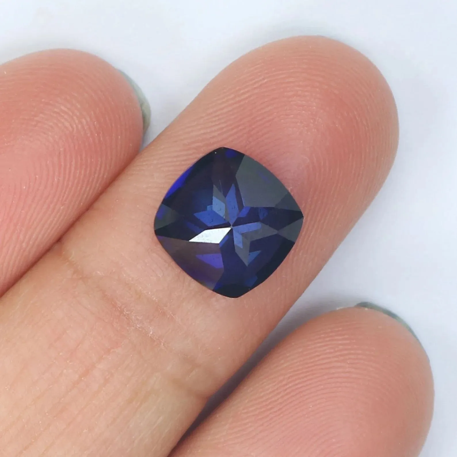 2.74 Ct Blue Color Created Sapphire Cushion Gemstone VS1 Clarity 8.00 MM GN33