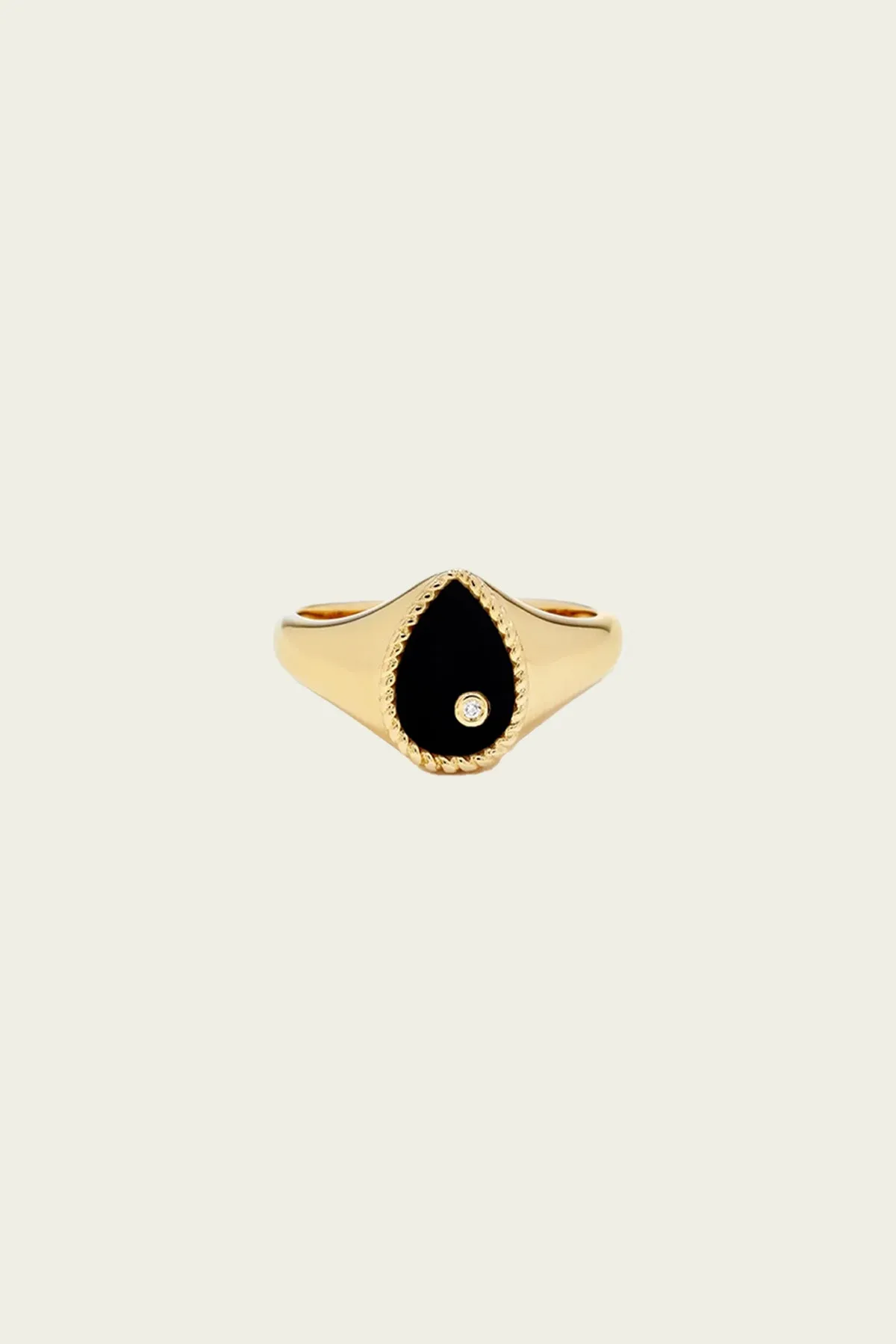 Baby Chevalière Pear Ring in Yellow Gold & Onyx