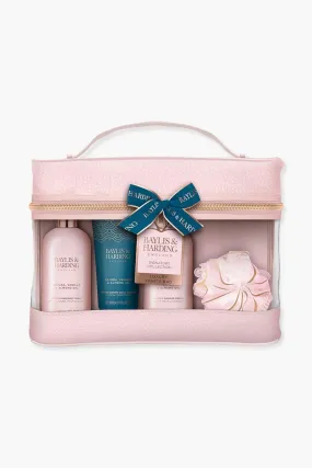 Baylis & Harding Jojoba Vanilla & Almond Oil, Luxury Bag Set