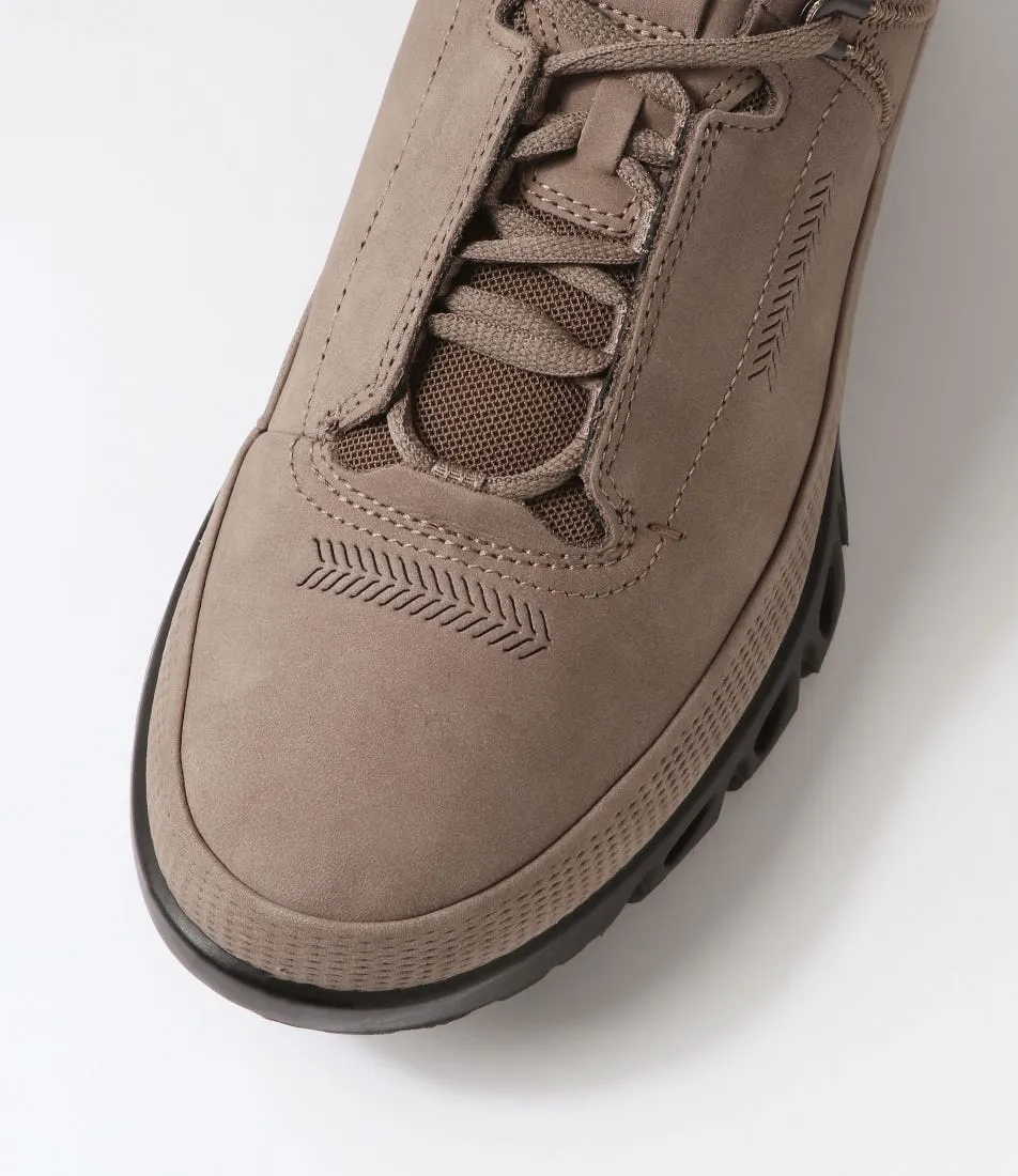 ECCO Multi Taupe Nubuck Sneakers