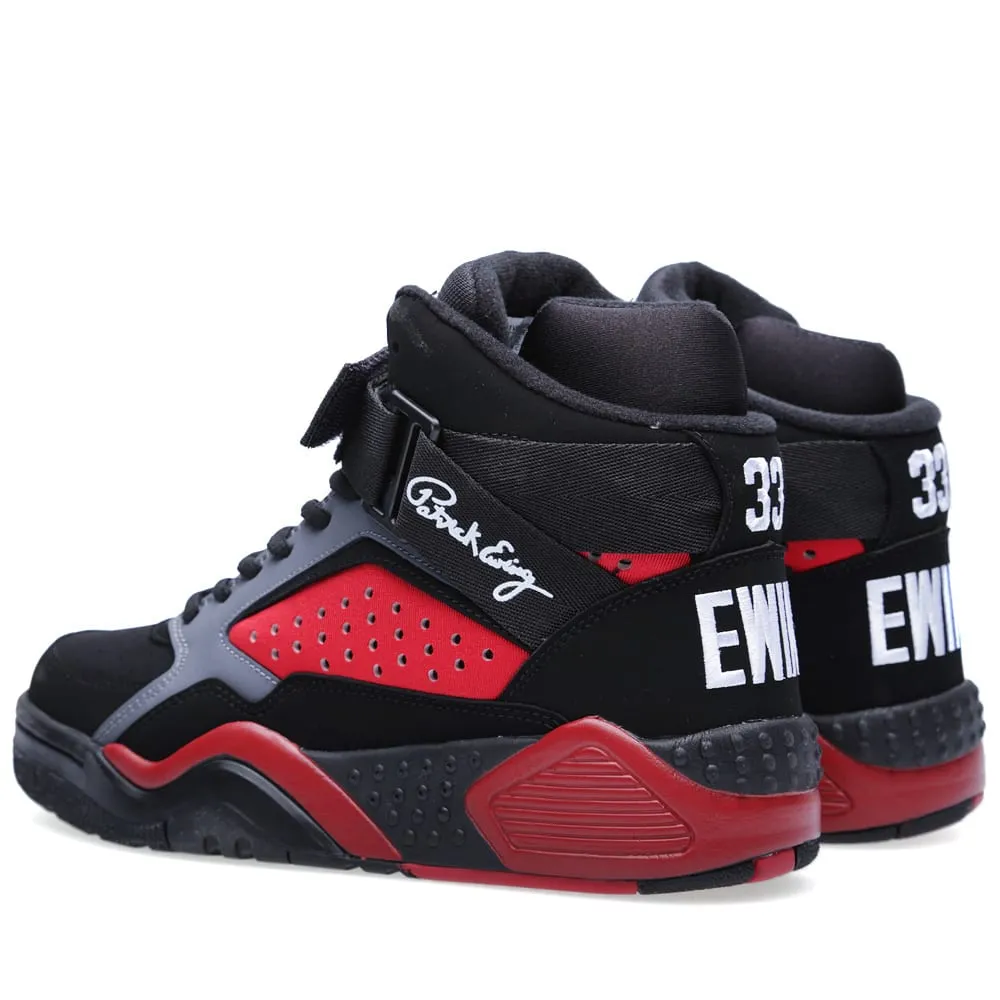 Ewing FocusBlack, Red & Castlerock