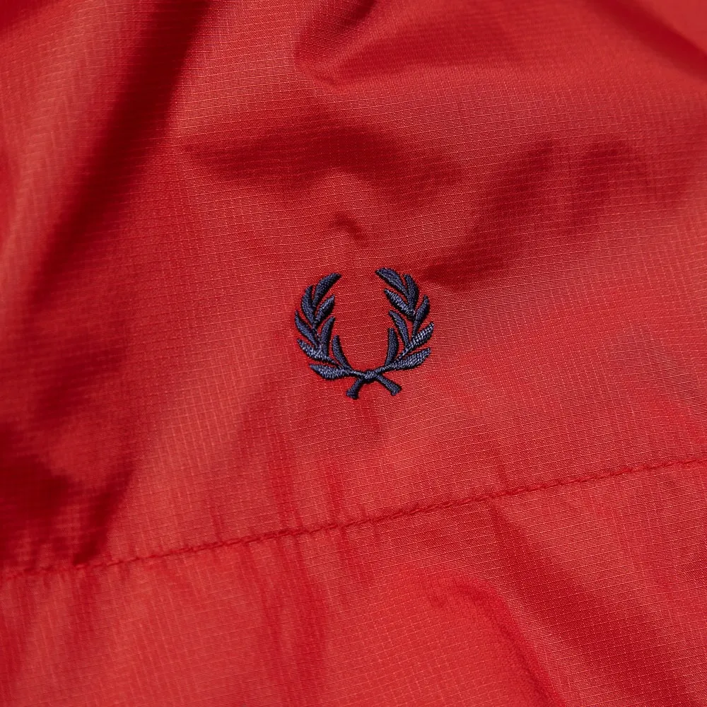 Fred Perry CagouleWashed Red