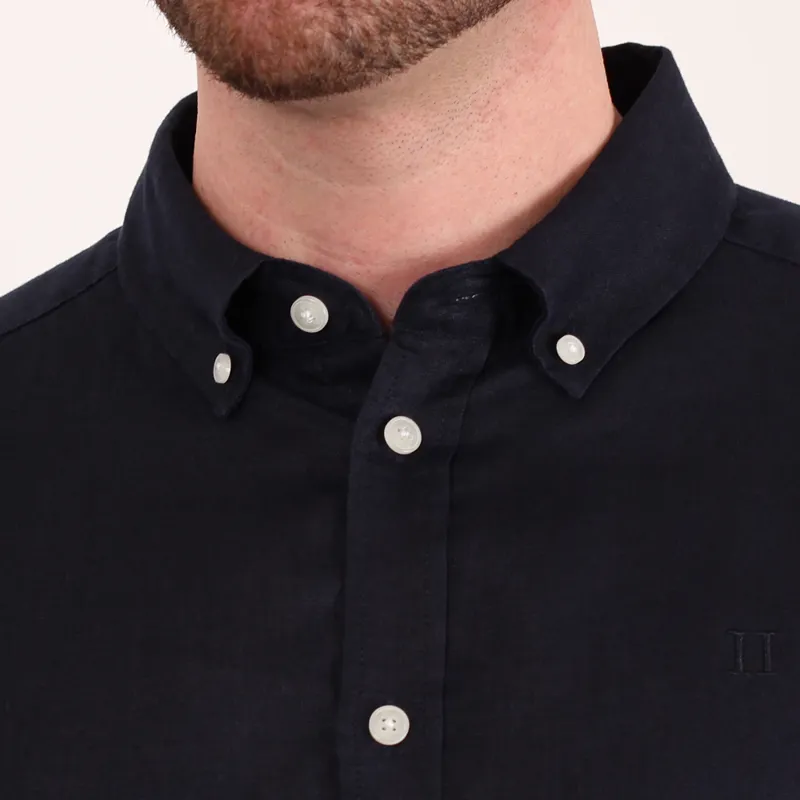 Les Deux Dark Navy Kristian Linen Shirt