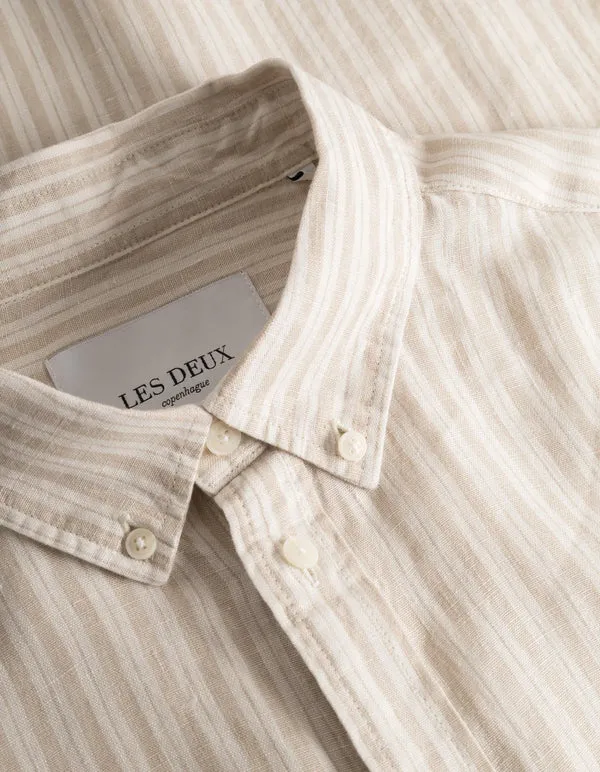 Les Deux Kristian Linen B.D. Shirt - Sand