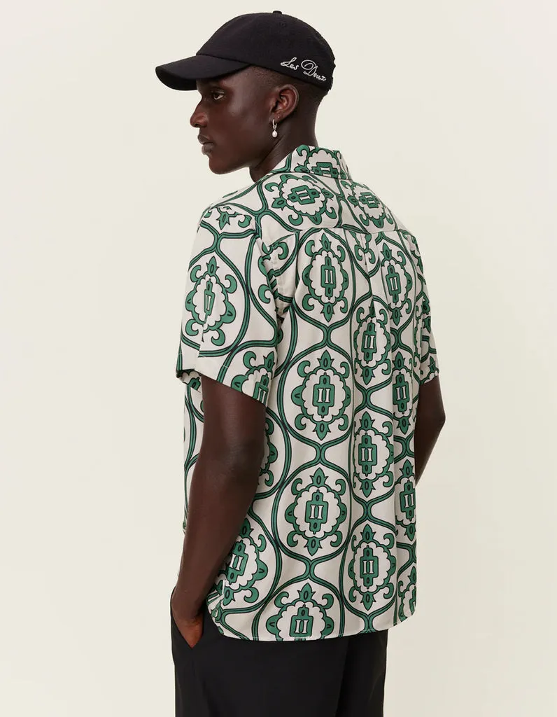 Les Deux Ornament AOP S/S Shirt - Ivory/Vintage Green