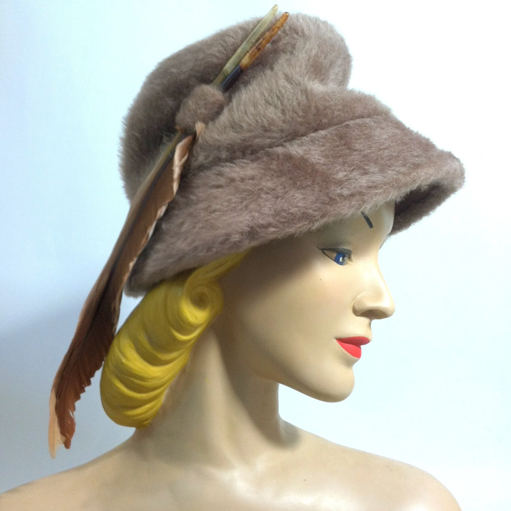 Mocha Felted Faux Fur Bucket Hat w/ Plume circa 1960s