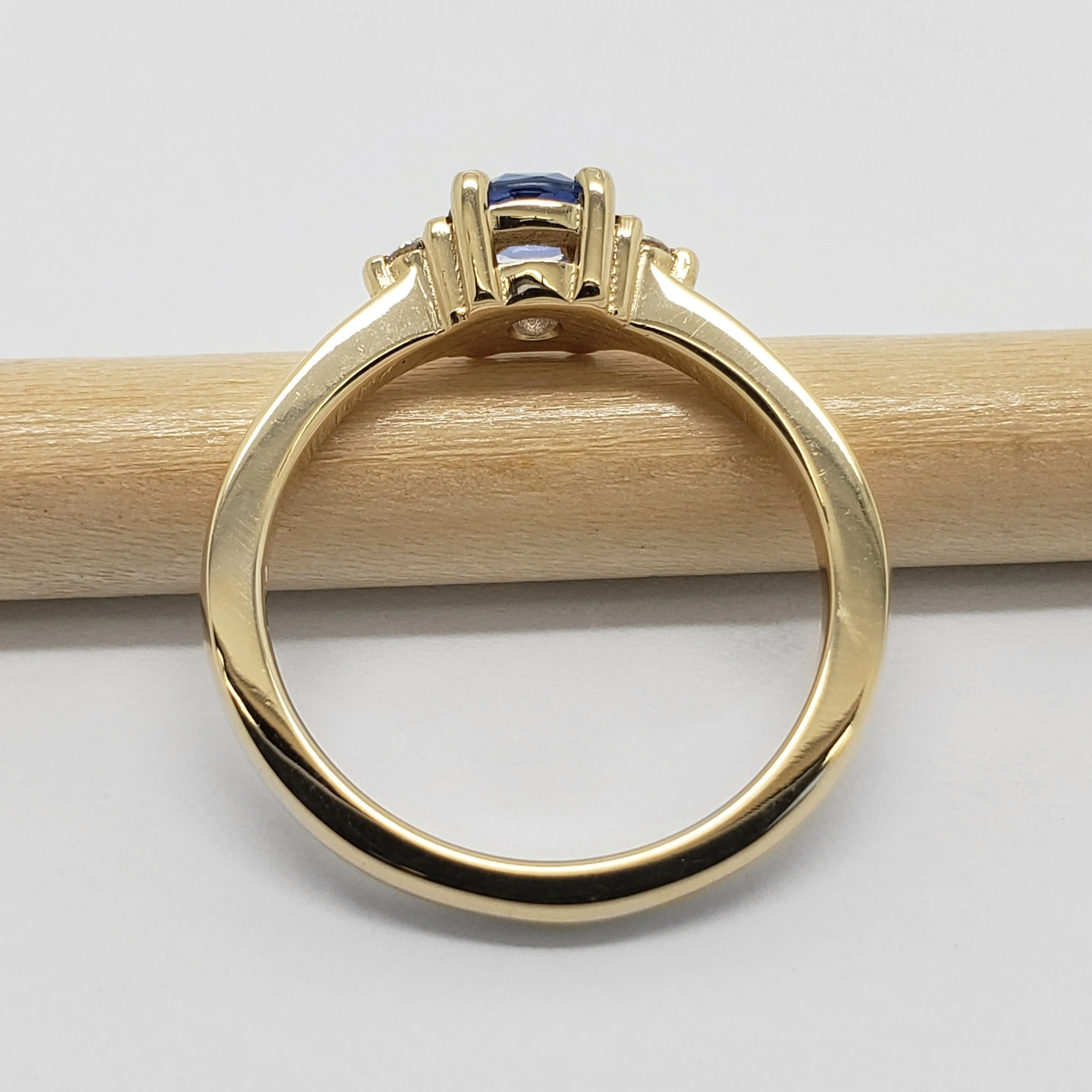 Moraine Yellow | Rose Cut Blue Sapphire