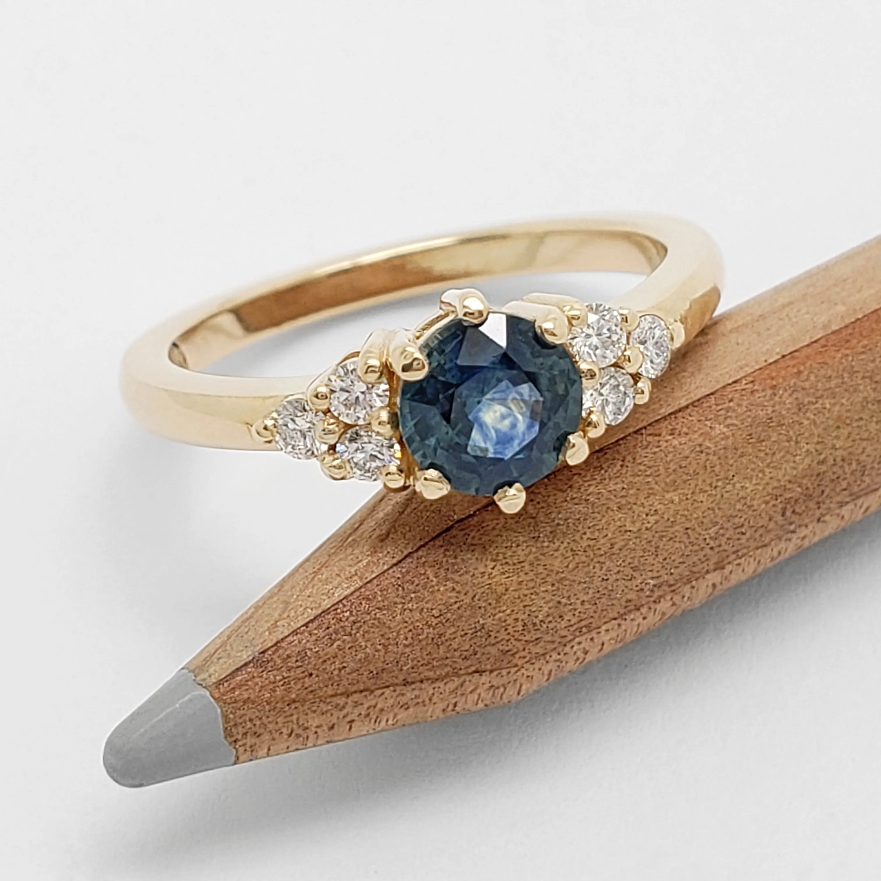 Zira Yellow | Blue Sapphire