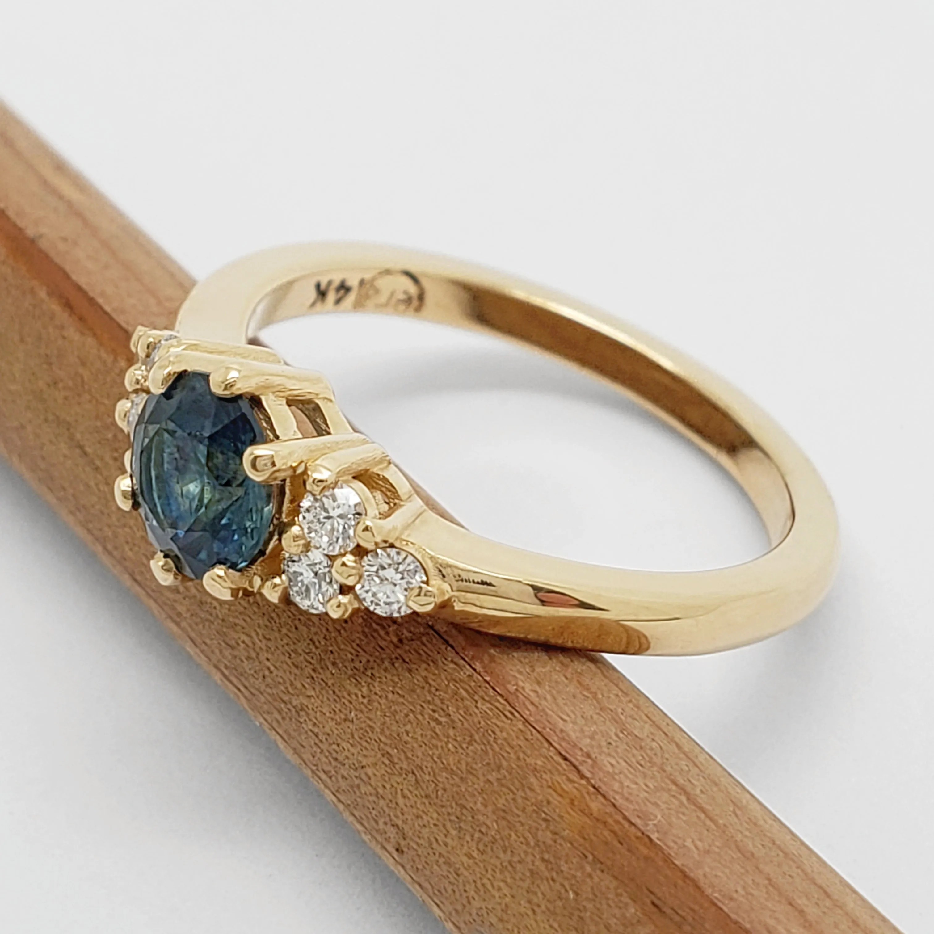 Zira Yellow | Blue Sapphire